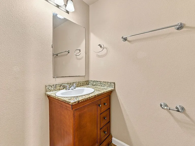 4805 Evans Ave #B — Photo 28