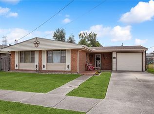 2708 Lafayette St, Gretna, LA 70053