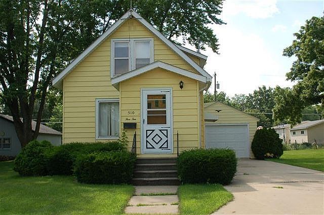 1st image of 510 5th Ave NE