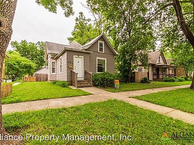 621 Kearney St Manhattan Ks 66502 Zillow