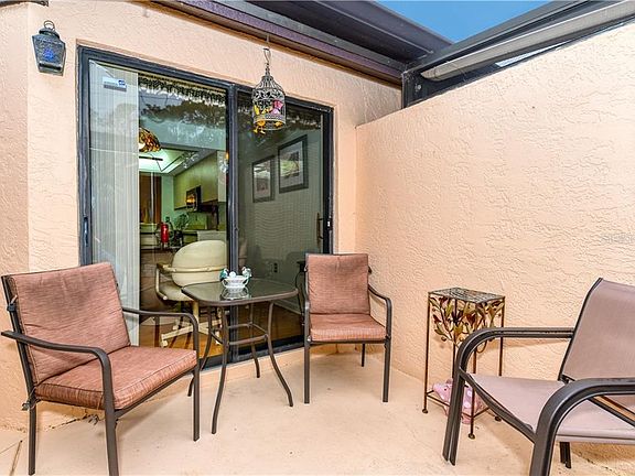 3rd image of 6291 Timber Lake Dr Unit I2