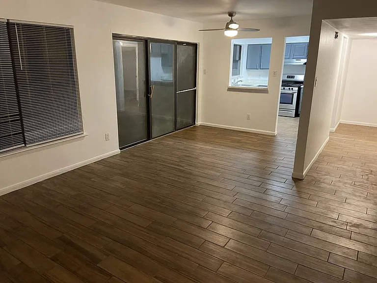 6208 Mountain Shadows Dr #A — Photo 1