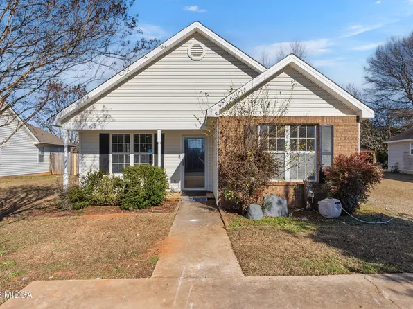 404 Wynfield Ln, Bonaire, GA 31005