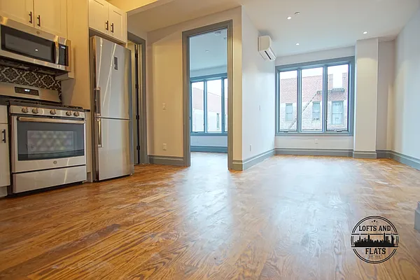 Rented by Lofts and Flats LLC | media 30