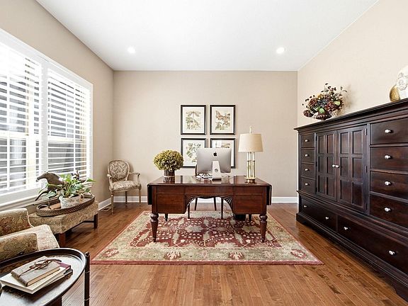 5th image of 6015 Spindlebush Ln
