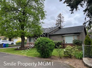 12019 SE Kelly St #1, Portland, OR 97266