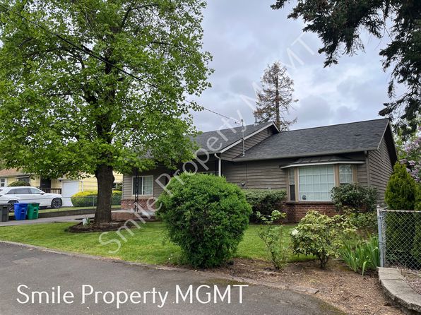 12019 SE Kelly St #1