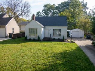 179 Goodhue Dr, Akron, OH 44313