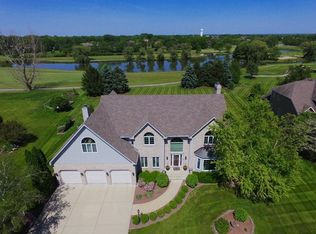 10631 S Royal Porthcawl Dr, Naperville, IL 60564