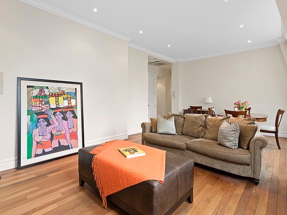 3rd image of 61 E 77th St APT 9-A