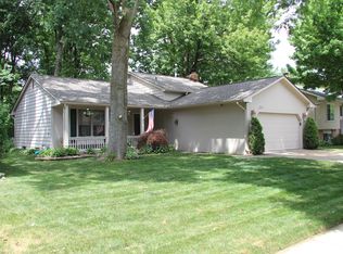 3441 Wolverine Dr, Troy, MI 48083