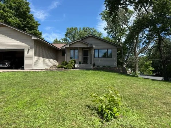3488 Midland Ct, White Bear Lake, MN 55110