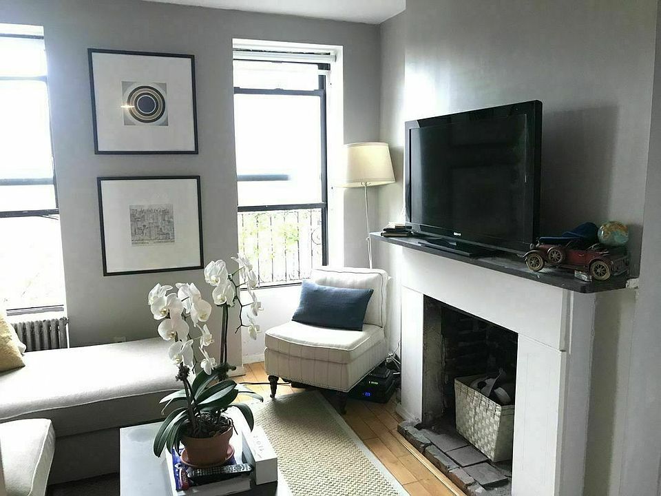 1st image of 55 Leroy St APT 14