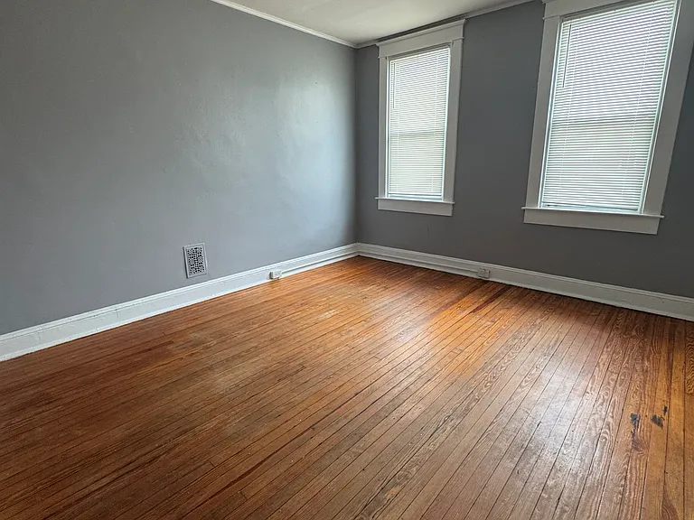 3125 Cliftmont Ave — Photo 11