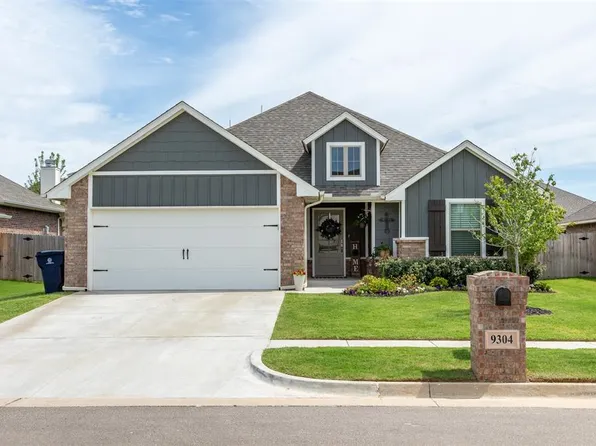 9304 NW 89th St, Yukon, OK 73099