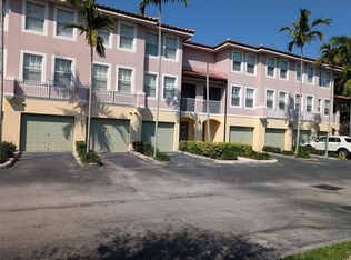 6558 W Sample Rd, Pompano Beach, FL 33067