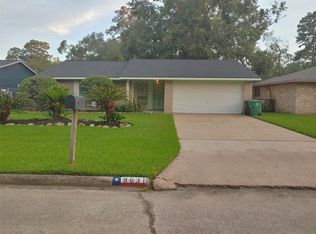 8631 Valley West Ct, Houston, TX 77078