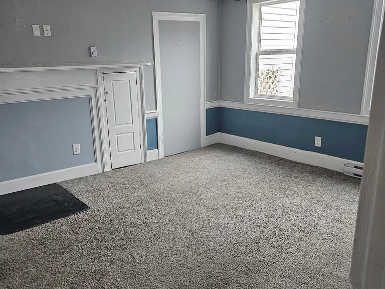 26 State St #2 — Photo 4