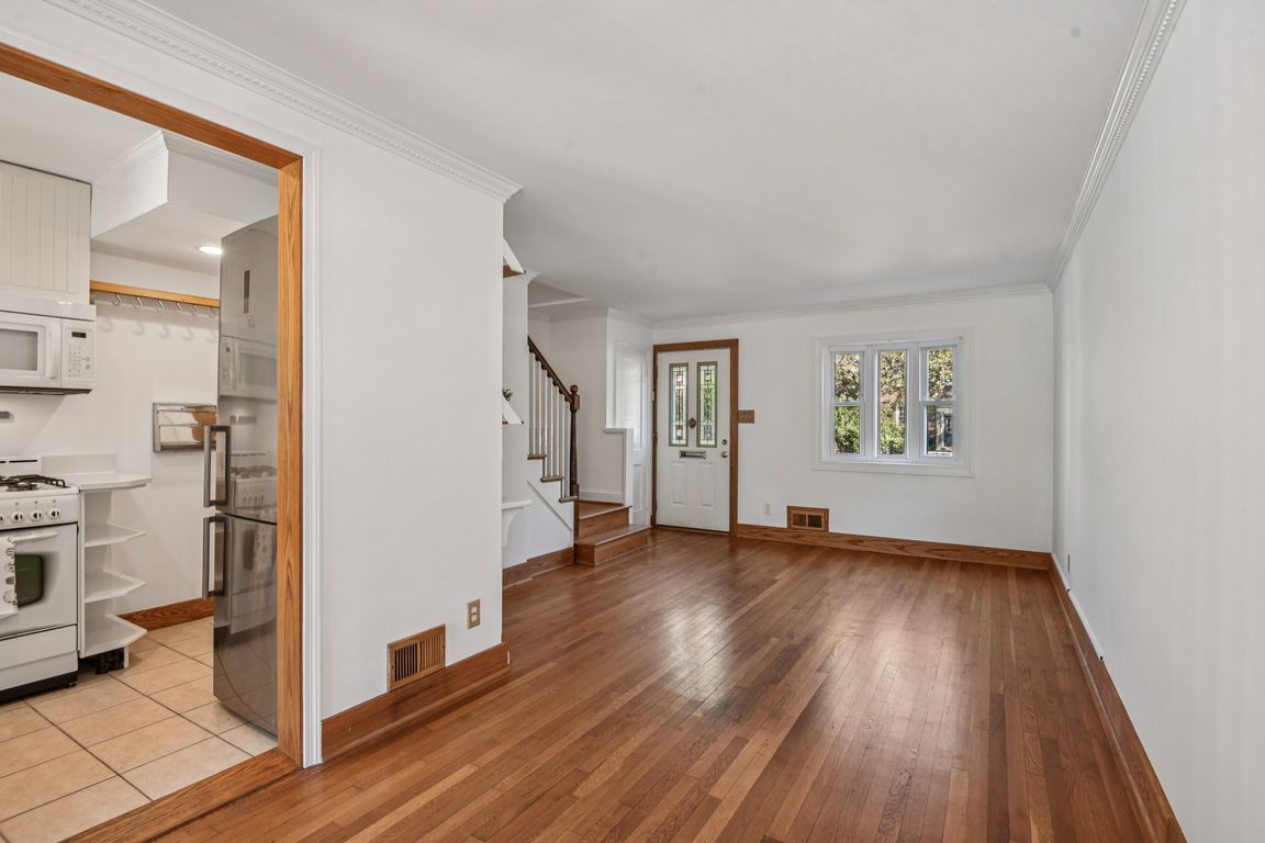 next background image