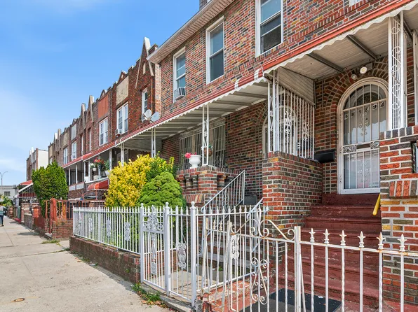 577 East 94th Street image 10 of 10