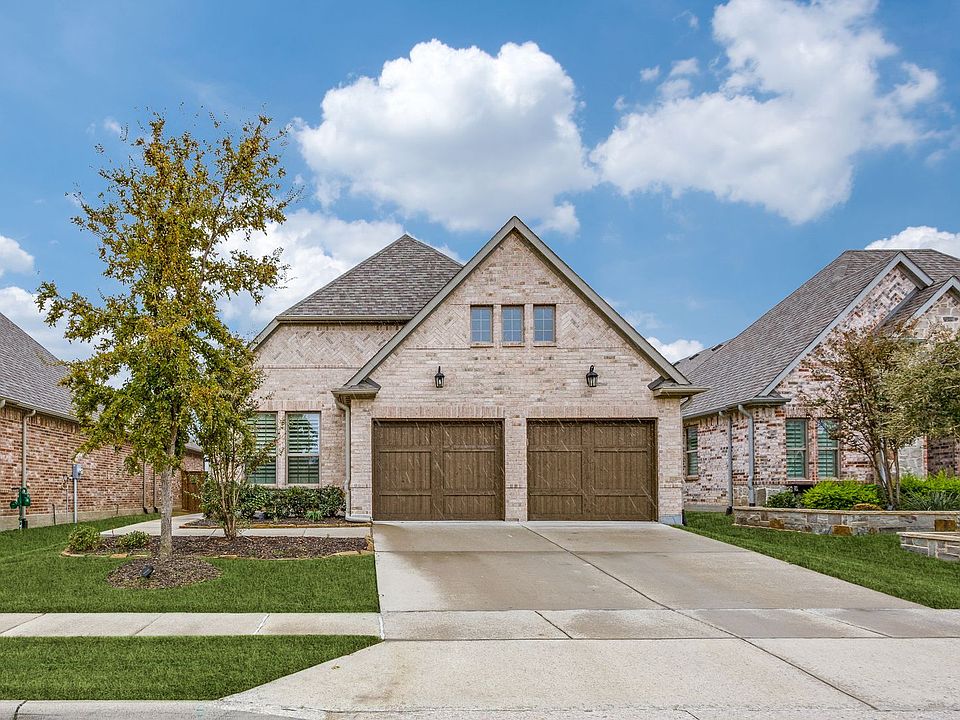 1st image of 2612 Southfield