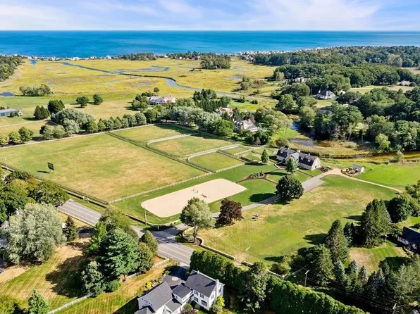 68 Atlantic Avenue, North Hampton, NH 03862