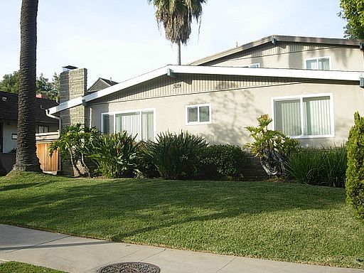 2nd image of 329 E California Blvd APT 6