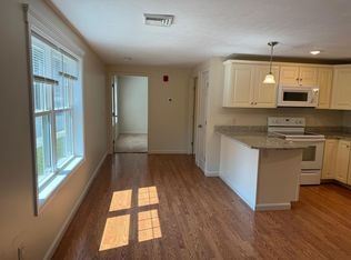 31 Caroline St UNIT 19, Worcester, MA 01604