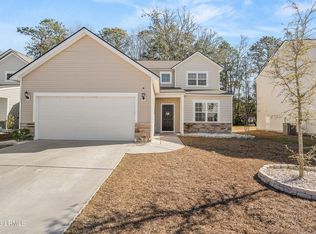 16 Coosawhatchie Way, Beaufort, SC 29906
