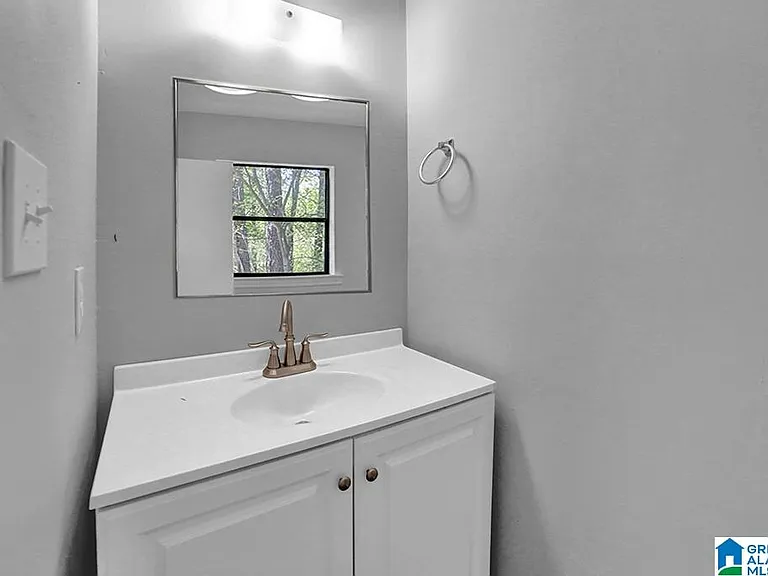 1051 Ivy Creek Trl #1051 — Photo 16