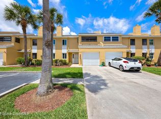 608 Cedar Side Cir NE, Palm Bay, FL 32905