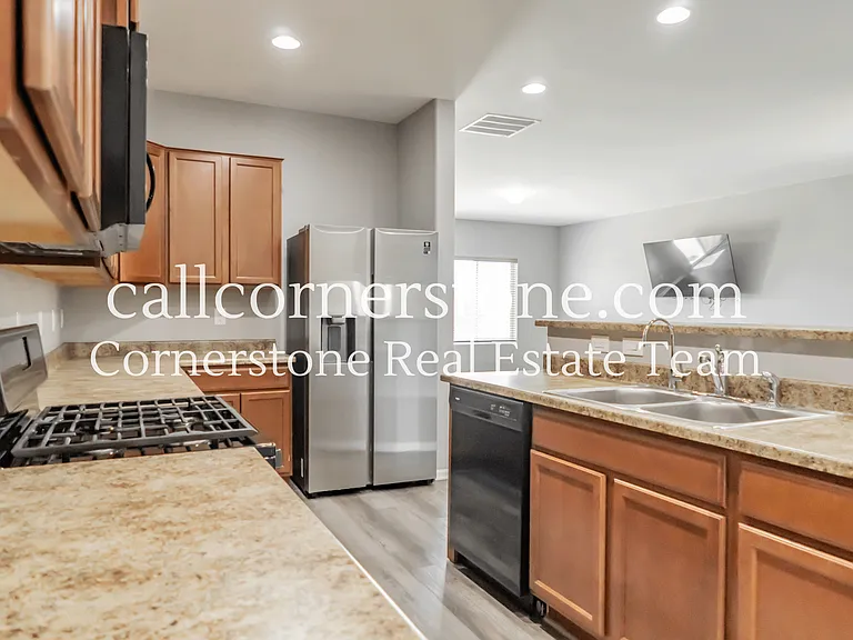 10043 Seawolf Dr — Photo 11