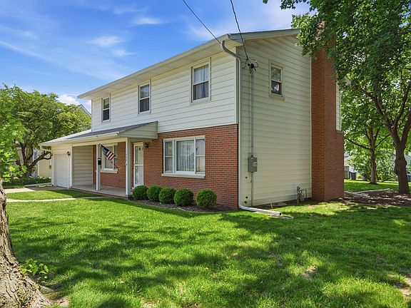 3rd image of 1404 E Glen Ave