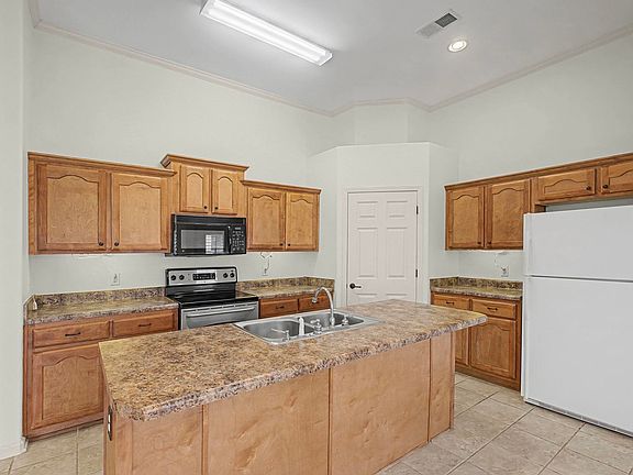 5th image of 3152 Sea Ray Ln