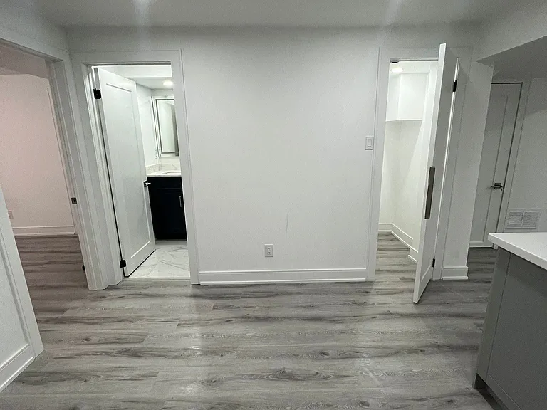 3 Cox Cres #BASEMENT — Photo 12