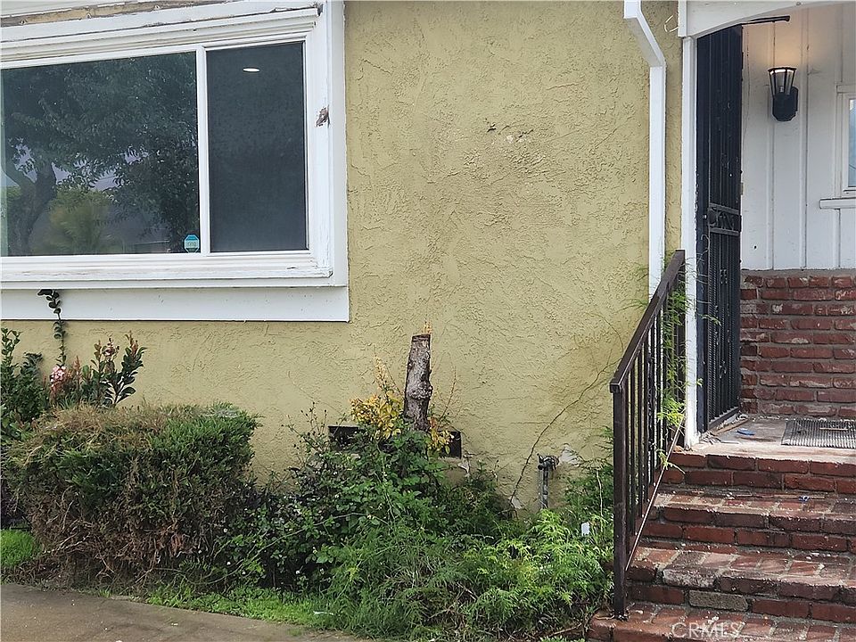 2nd image of 12202 Alvaro St #12202