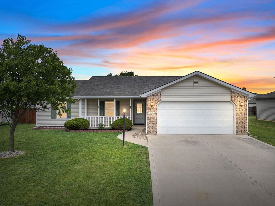 1st image of 830 S Sommerset Trl