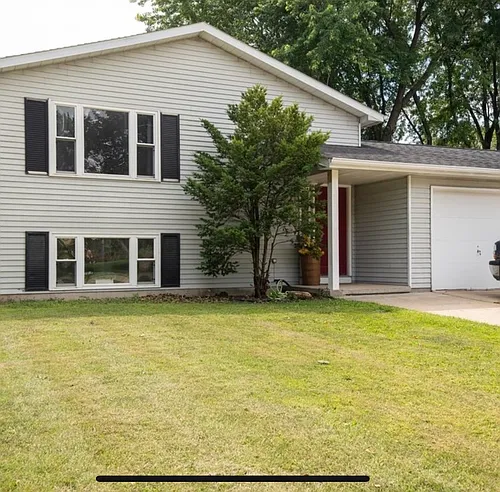 703 W Gruenwald Ave #LOWER Photo 1