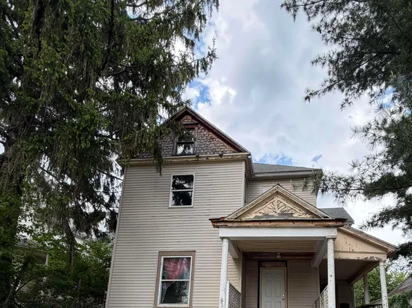 134 S Cooper Ave, Ottumwa, IA 52501
