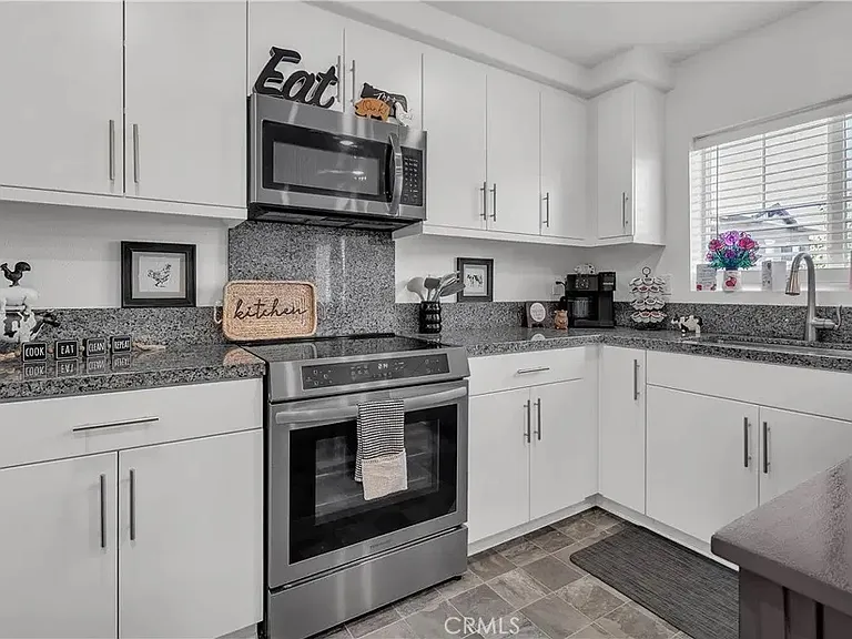 7179 Olive Grove St — Photo 4