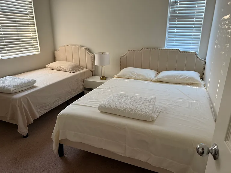 10512 Aurora Pl — Photo 19