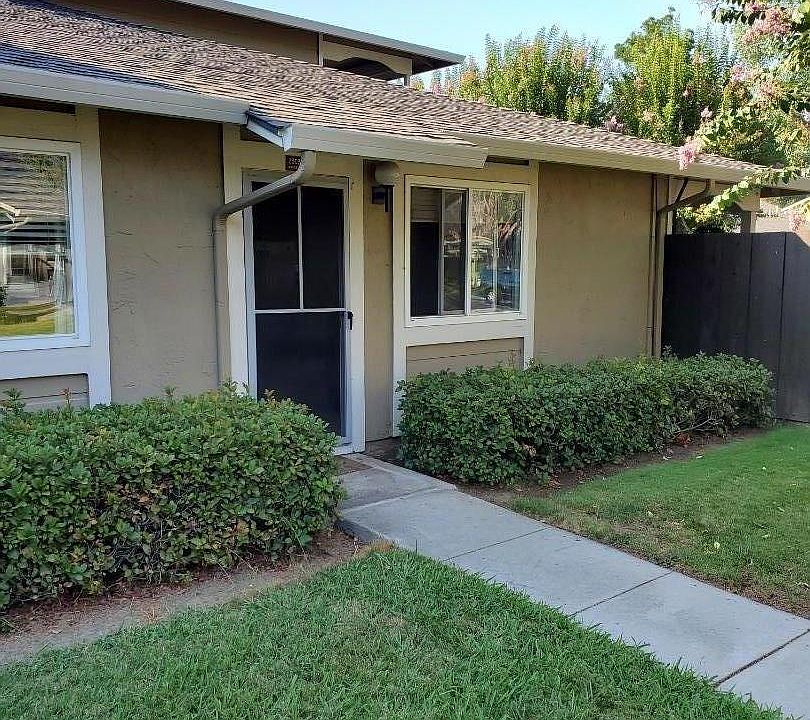 1st image of 2303 Warfield Way Unit A