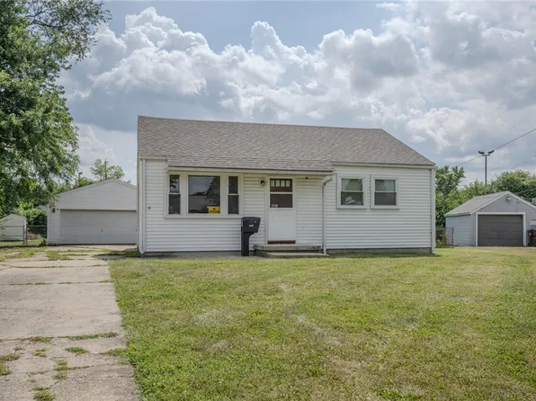 1117 Circle Dr, Xenia, OH 45385
