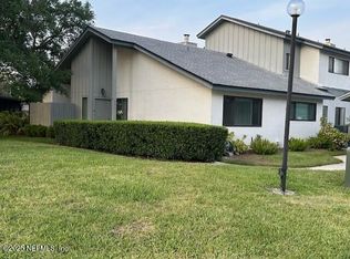 9360 Craven Rd APT 607, Jacksonville, FL 32257