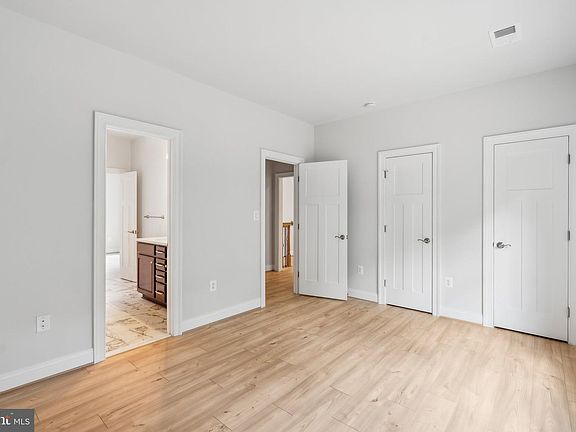 5th image of 13749 Orlando Rd