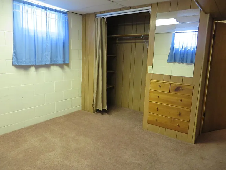 3202 Calhoun St — Photo 22