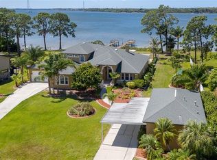 800 Shore Dr E, Oldsmar, FL 34677