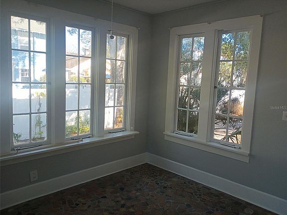4th image of 774 32ND AVENUE N
