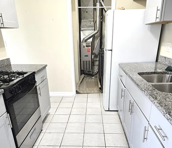 1751 Queensbury Cir — Photo 14