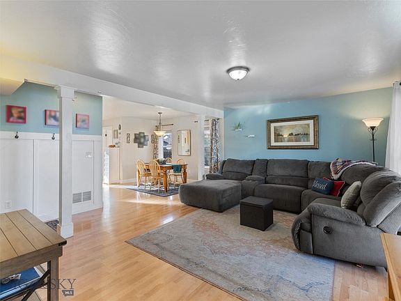 2nd image of 1117 Wyoming St